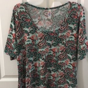 Lularoe perfect tee